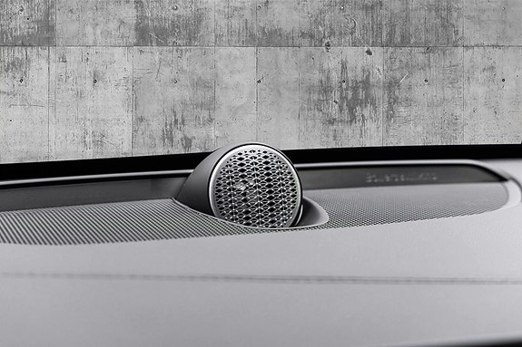 Volvo XC90 21 of 30