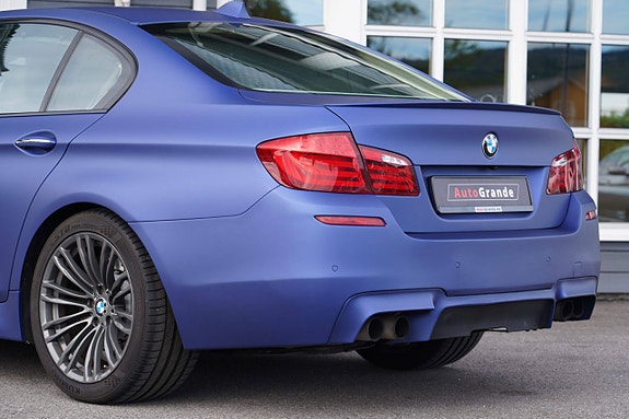 BMW M5 10 of 28
