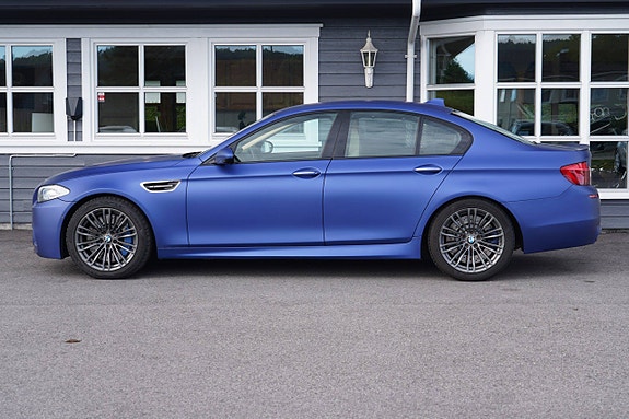 BMW M5 6 of 28