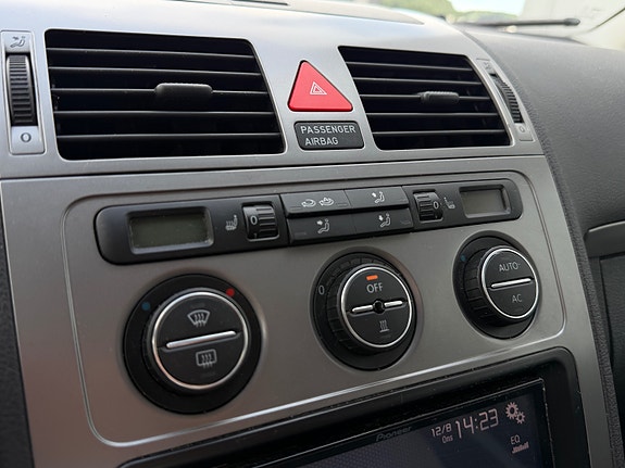 Volkswagen Touran 28 of 30