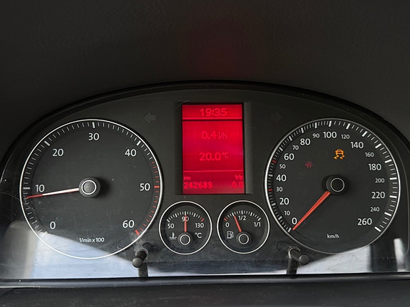 Volkswagen Touran 25 of 30
