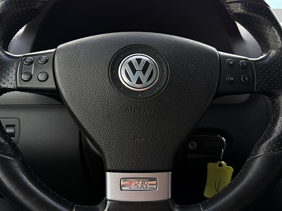 Volkswagen Touran 24 of 30