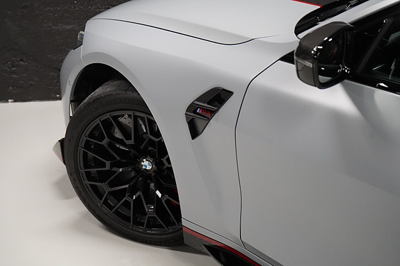 BMW M4 29 of 30
