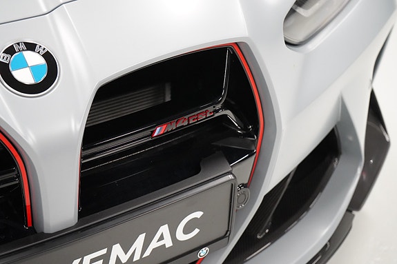 BMW M4 6 of 30