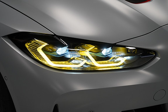 BMW M4 4 of 30