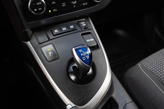 Toyota Auris 17 of 24