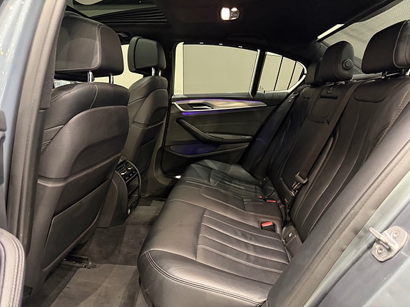 BMW 530e 22 of 30