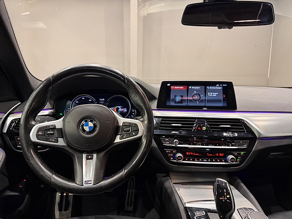 BMW 530e 24 of 30