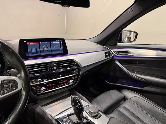BMW 530e 26 of 30