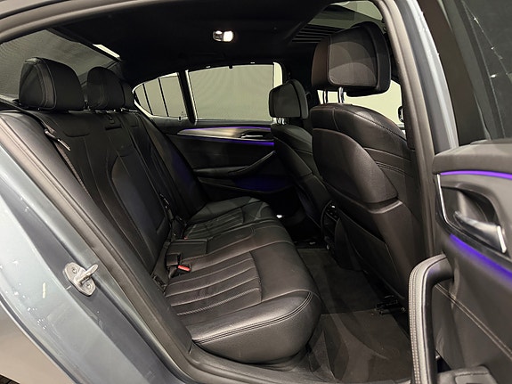 BMW 530e 21 of 30