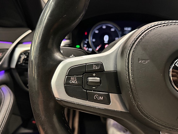BMW 530e 29 of 30