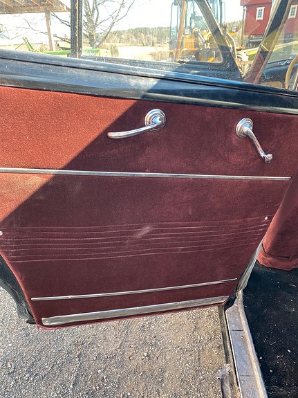 Cadillac Series 62 10 of 13