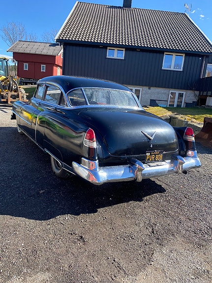Cadillac Series 62 5 of 13