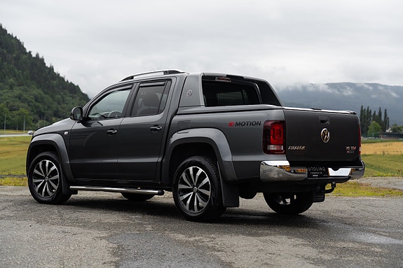 Volkswagen Amarok 5 of 24