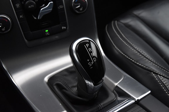Volvo V60 18 of 18