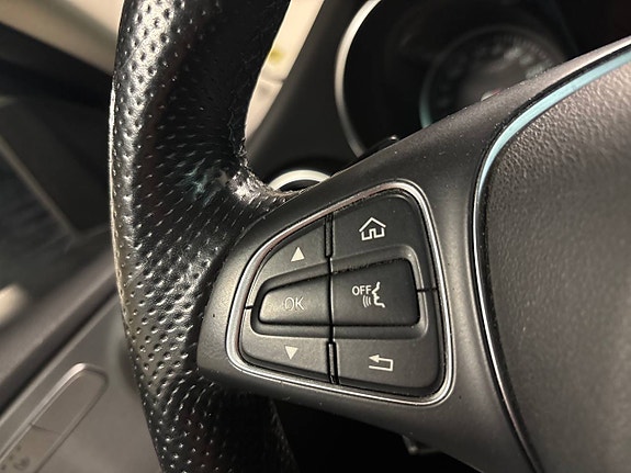Mercedes-Benz C180 22 of 30