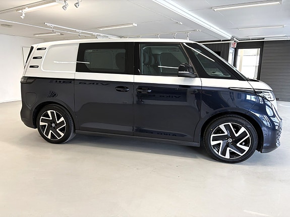 Volkswagen ID. Buzz 18 of 27
