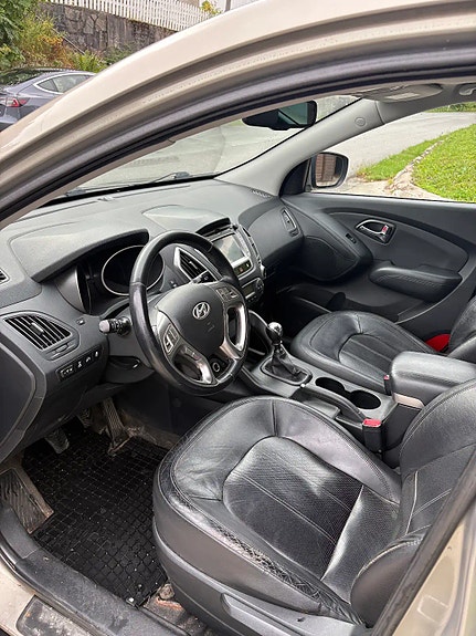 Hyundai ix35 15 of 24