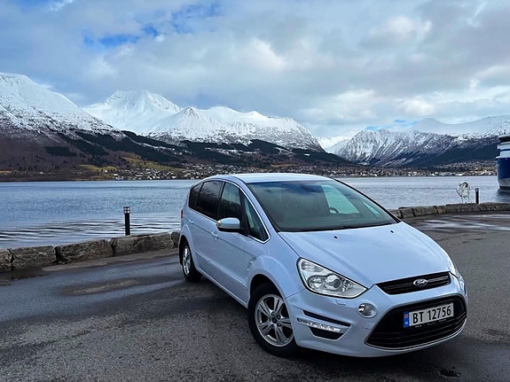 Ford S-MAX 5 of 10