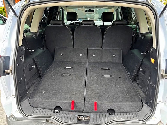 Ford S-MAX 9 of 10