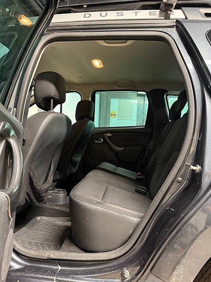 Dacia Duster 8 of 22