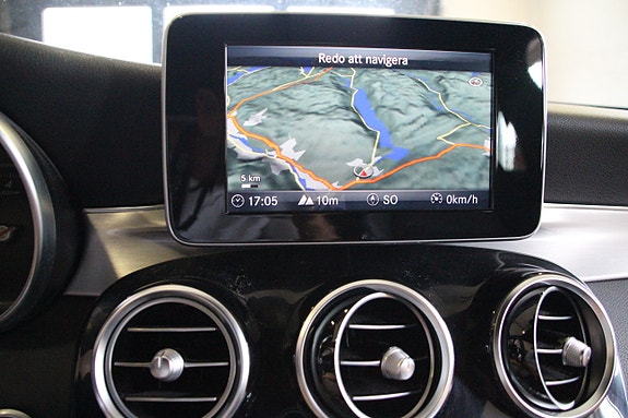 Mercedes-Benz C180 16 of 21
