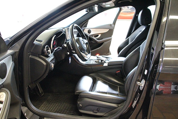 Mercedes-Benz C180 10 of 21