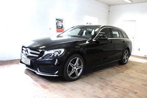 Mercedes-Benz C180 2 of 21