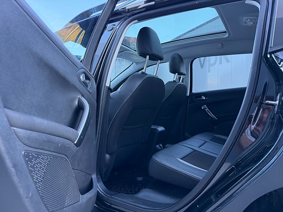 Peugeot 2008 18 of 30