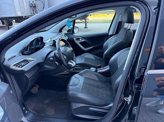 Peugeot 2008 14 of 30