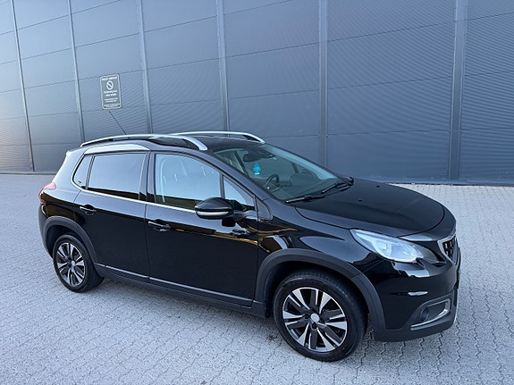Peugeot 2008 2 of 30