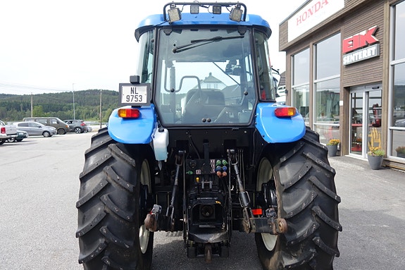 New Holland TD90 6 of 9