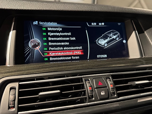 BMW M550d 30 of 30