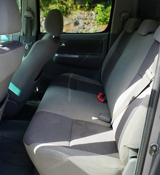 Toyota HiLux 29 of 30