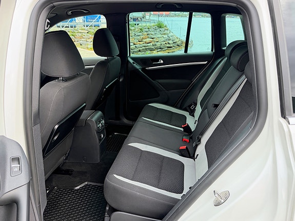 Volkswagen Tiguan 7 of 11