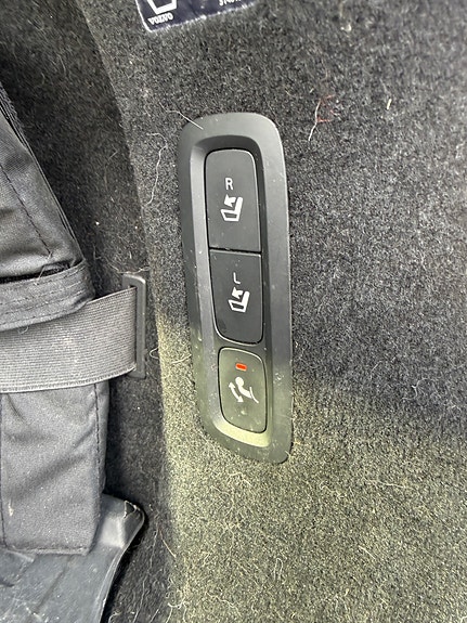 Volvo V90 10 of 11