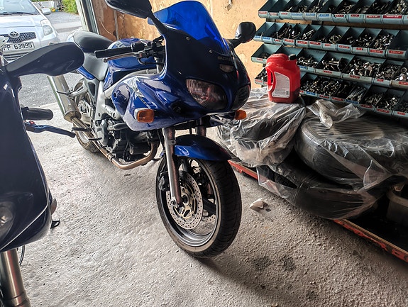 Suzuki SV 650 S 4 of 15