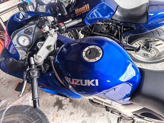 Suzuki SV 650 S 6 of 15