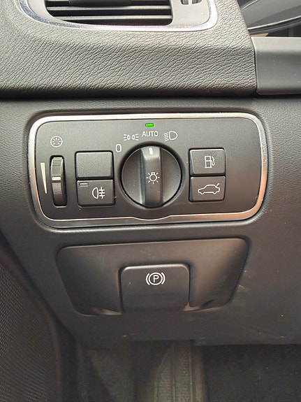 Volvo V60 25 of 30
