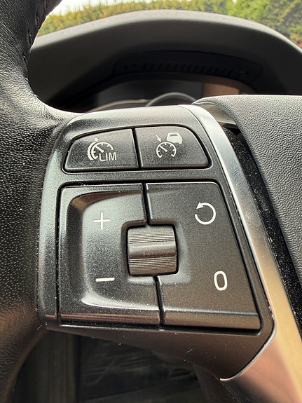 Volvo V60 23 of 30