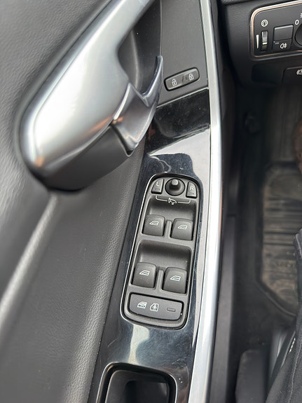 Volvo V60 24 of 30
