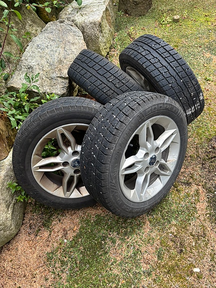 Ford B-MAX 17 of 18