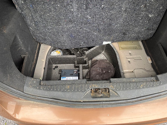 Ford B-MAX 15 of 18