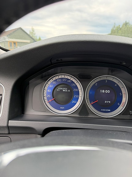 Volvo V60 10 of 15