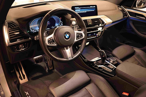 BMW X3 28 of 30