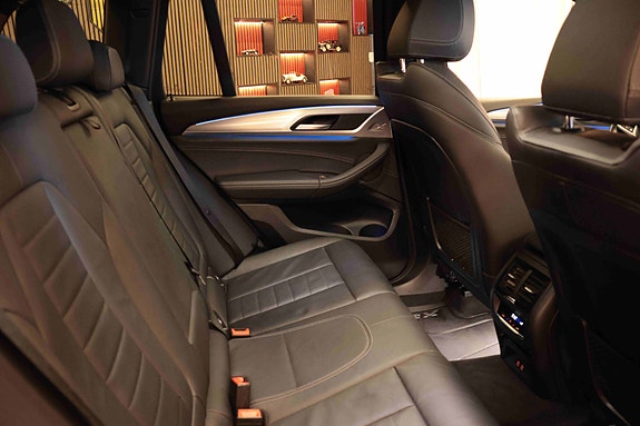 BMW X3 19 of 30