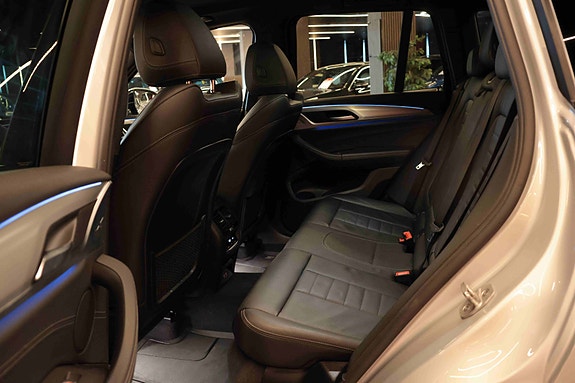 BMW X3 25 of 30