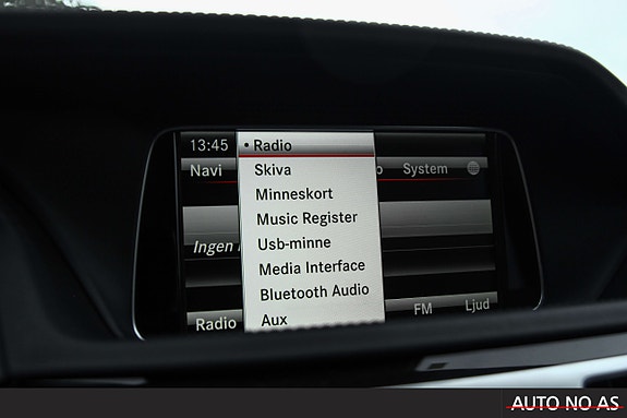 Mercedes-Benz E63 27 of 30