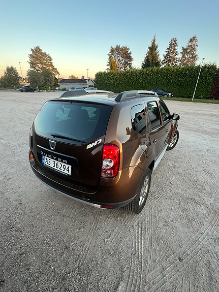Dacia Duster 3 of 6
