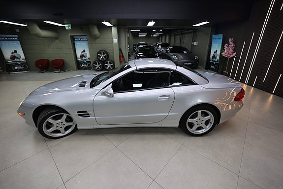 Mercedes-Benz SL500 13 of 30